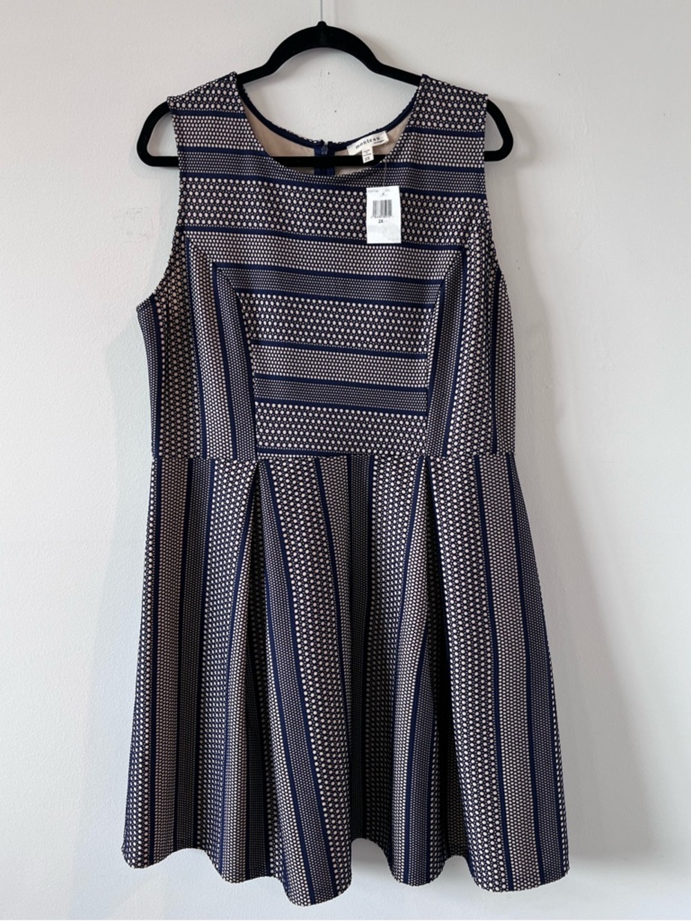 NWT Monteau Sleeveless Fit & Flare Dress Plus Size 2X Navy Geometric Print